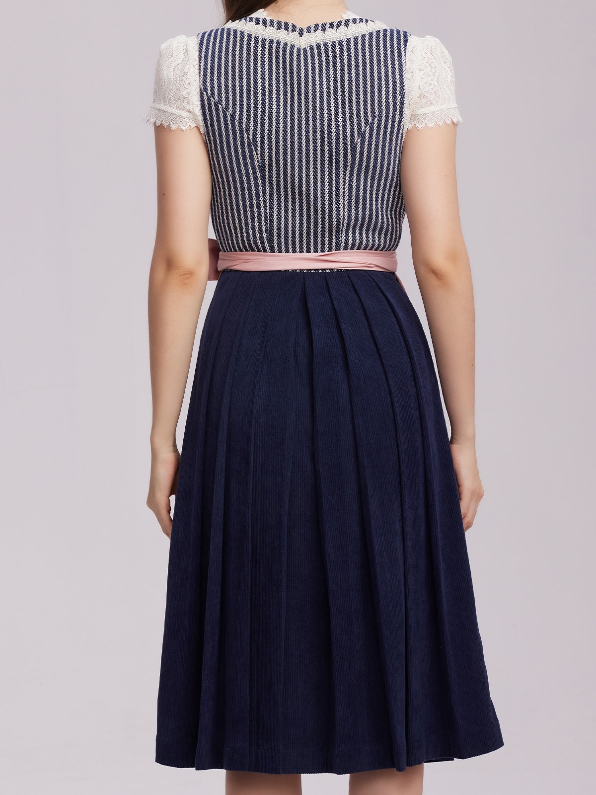 Dirndl Bluse in Blau