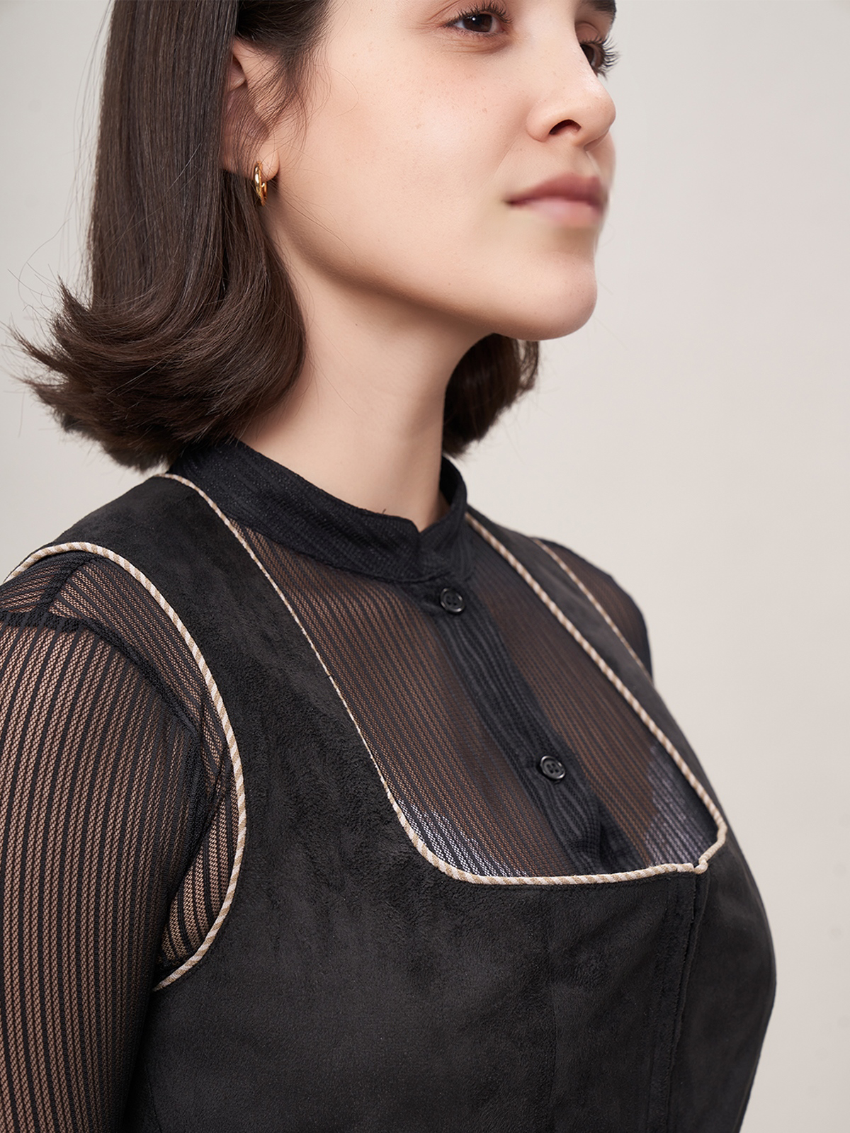 Ein elegantes Dirndl Grün mit feinen Details
