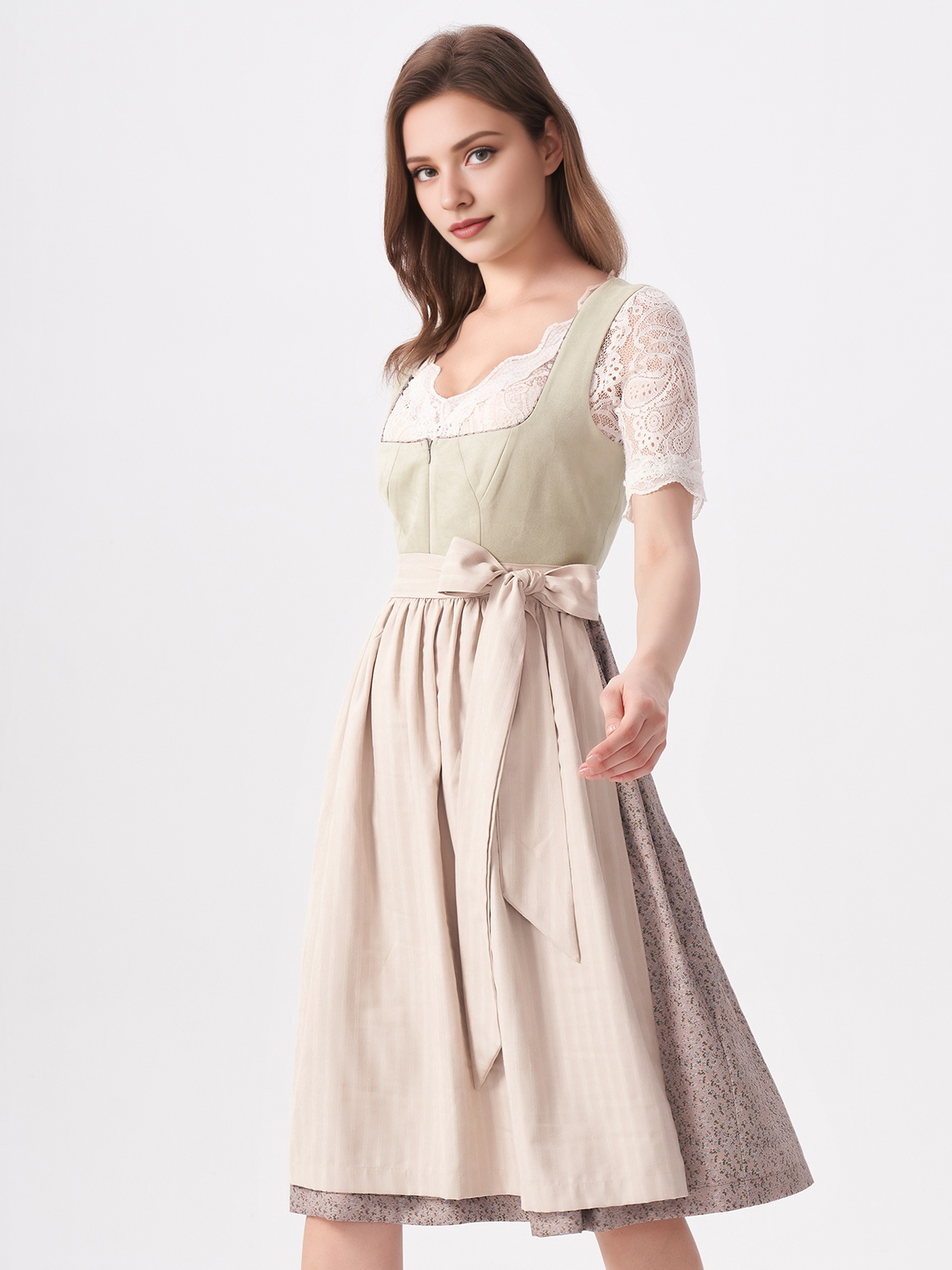 Dunkelgrünes Dirndl Samt in eleganter Ausführung