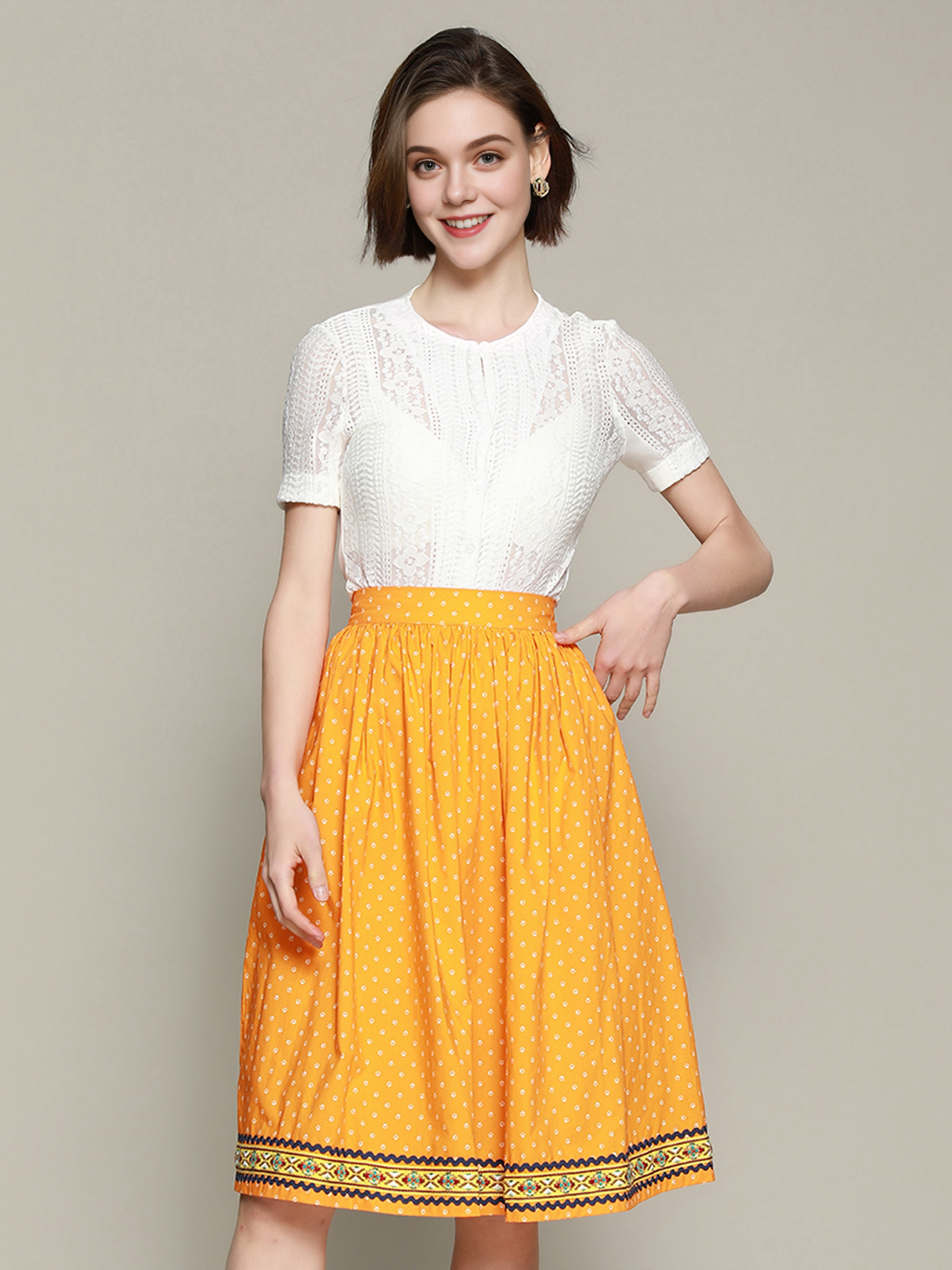 Dirndl in grün-pink