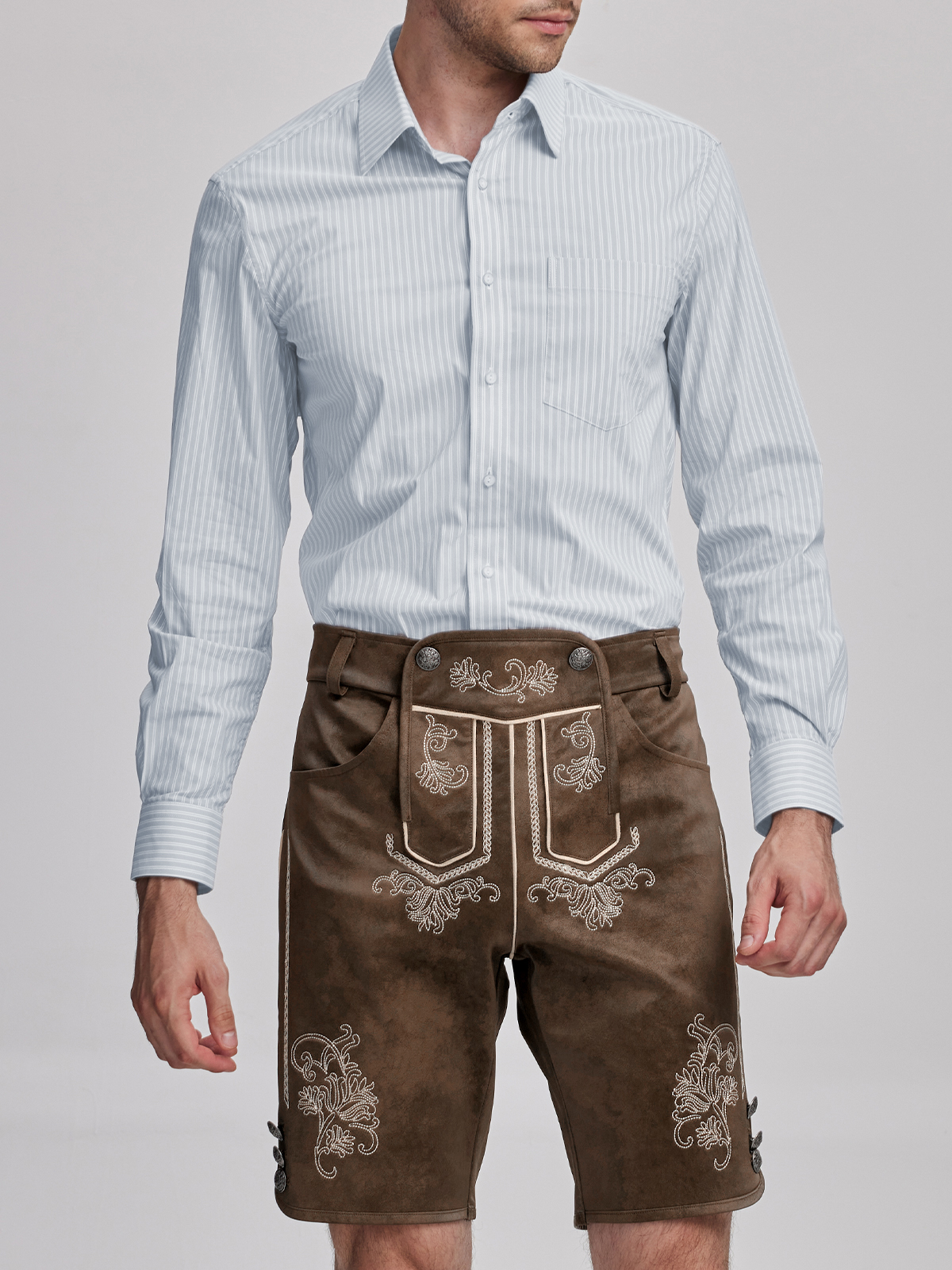 Dirndlbluse mit V-Ausschnitt und Kurzarm